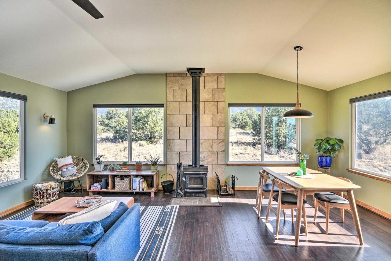 Vila Cozy Remote Retreat • Mountain Views • Stargazing Crestone Exteriér fotografie
